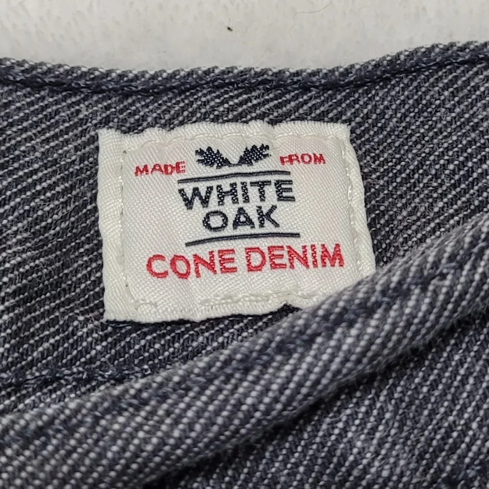 Levi's 501 White Oak Cone Denim Charcoal Gray Button-Fly Straight Leg Jeans